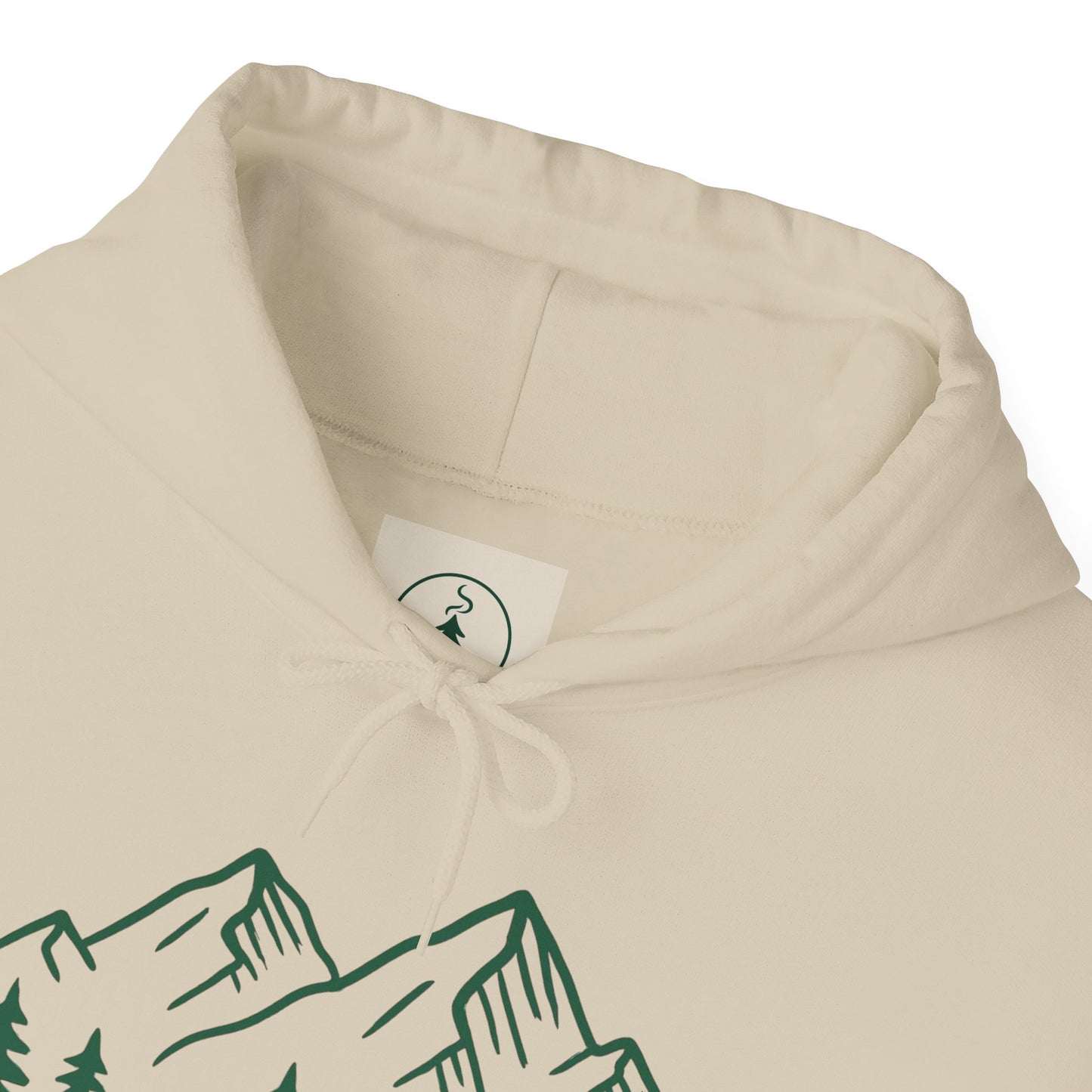 Mountain & Pine Unisex Heavy Blend™ Hooded Sweatshirt - Nature Inspired Comfort